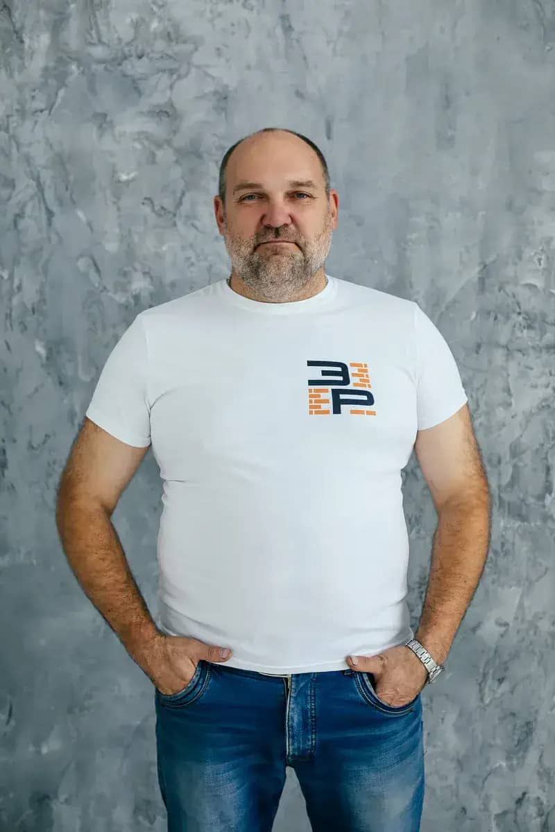 Алексей, Электрик, специалист команды «Эталон ремонта»