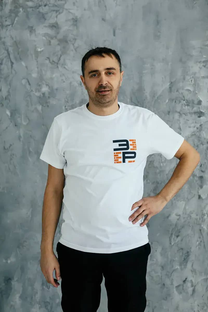 Виктор, Отделочник, специалист команды «Эталон ремонта»