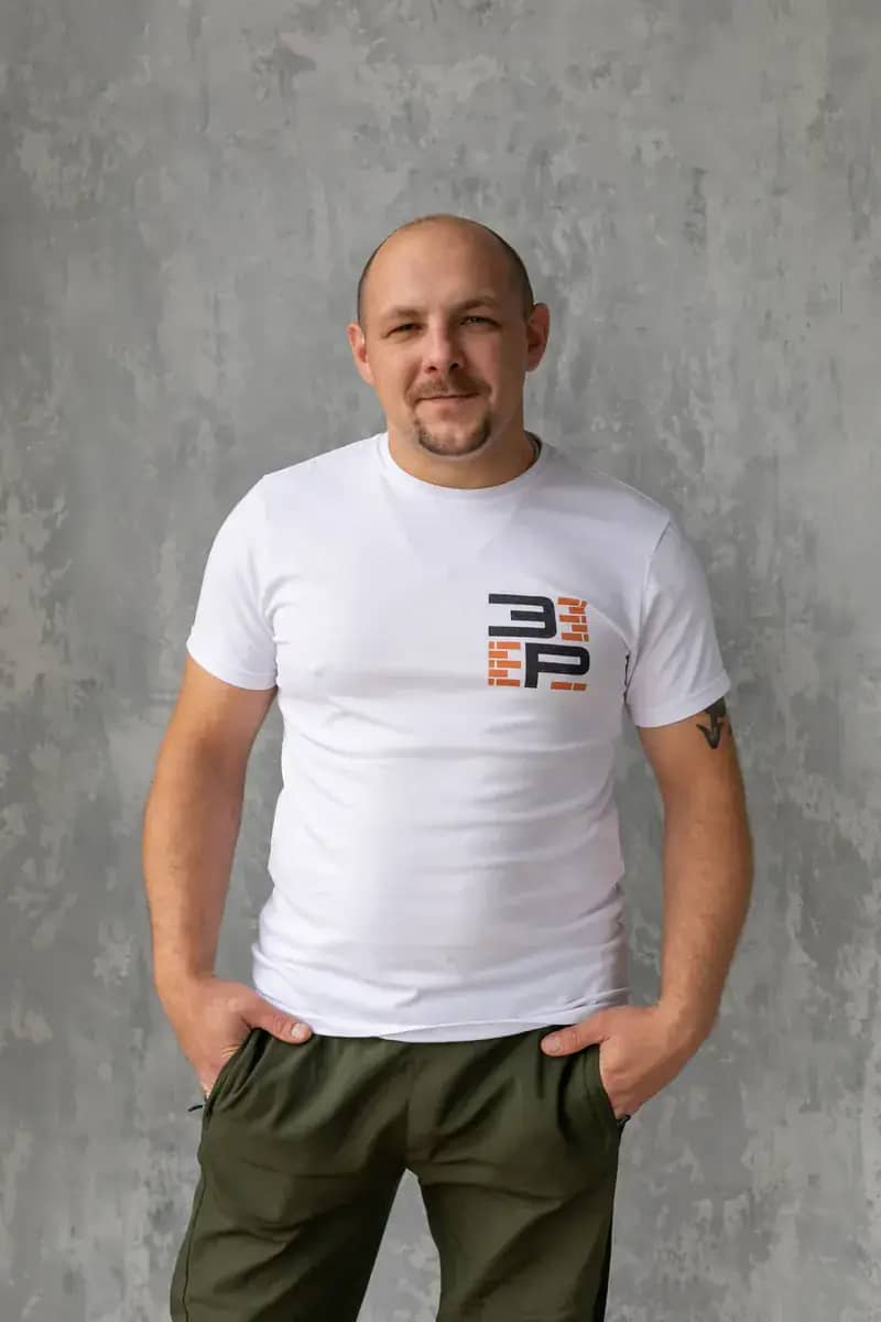 Сергей, Отделочник, специалист команды «Эталон ремонта»