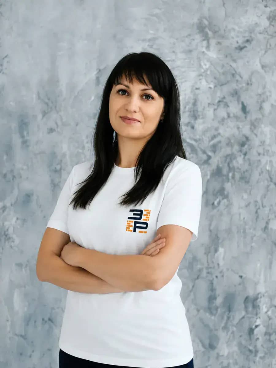 Любовь, Дизайнер, специалист команды «Эталон ремонта»